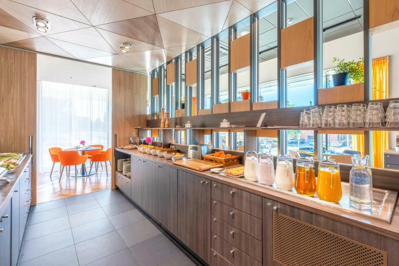 Hotel Sophia By Tartuhotels Luaran gambar